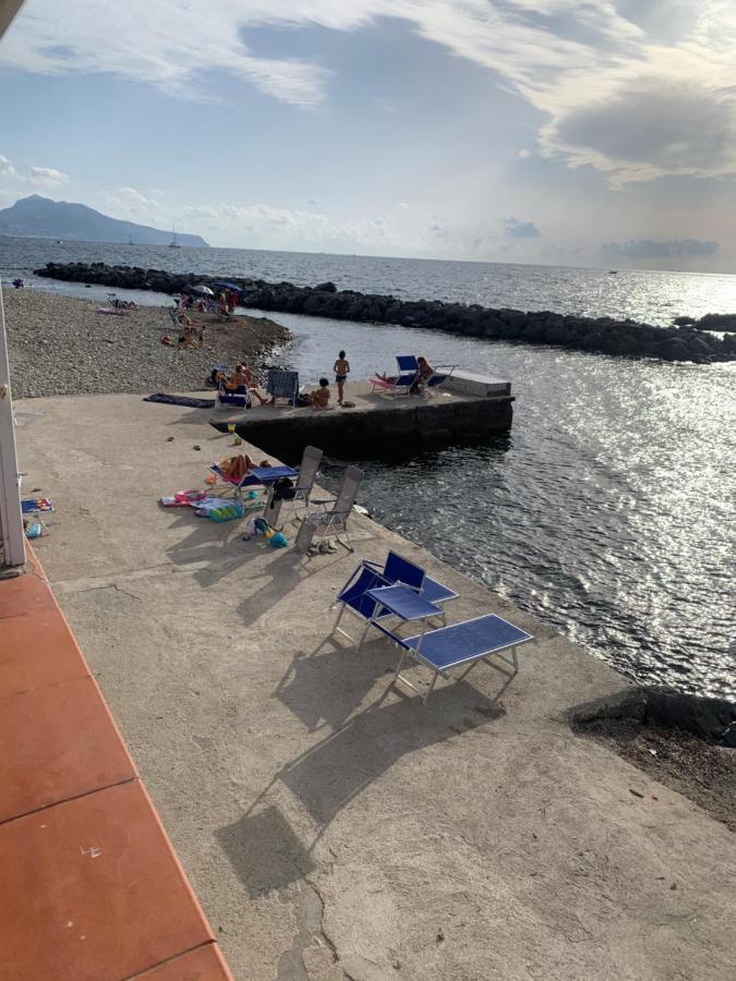Casa Vacanza Verde Smeraldo- Massa Lubrense Εξωτερικό φωτογραφία