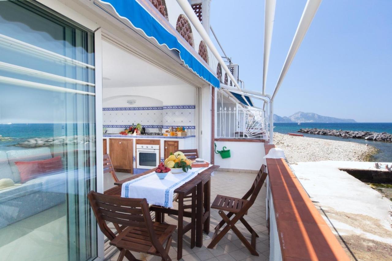 Casa Vacanza Verde Smeraldo- Massa Lubrense Εξωτερικό φωτογραφία