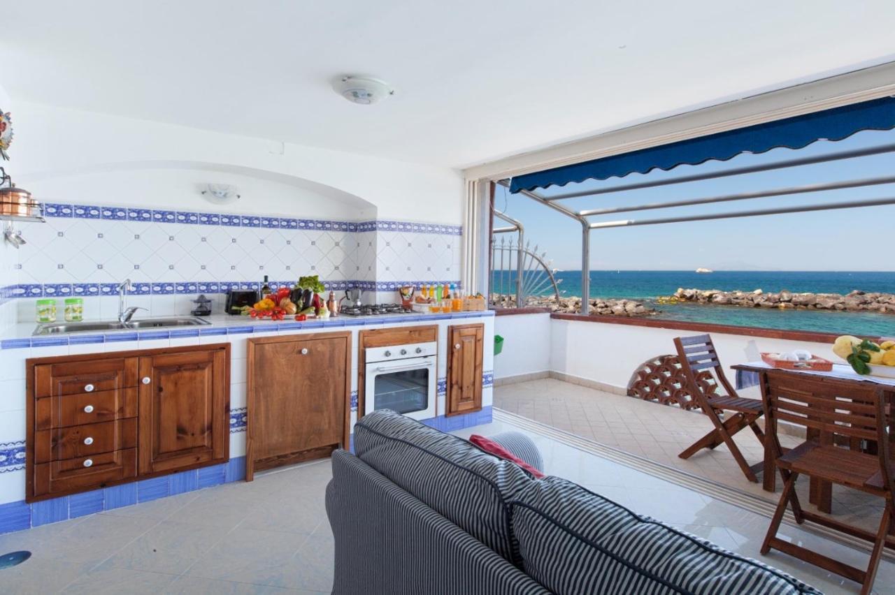 Casa Vacanza Verde Smeraldo- Massa Lubrense Εξωτερικό φωτογραφία
